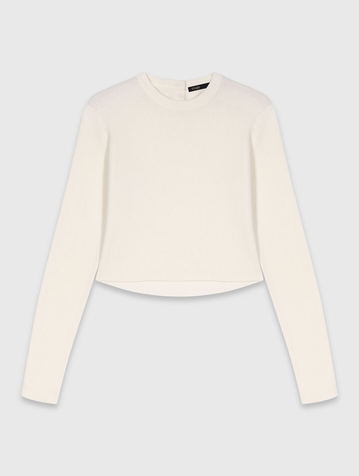 Pull avec boutons bijoux