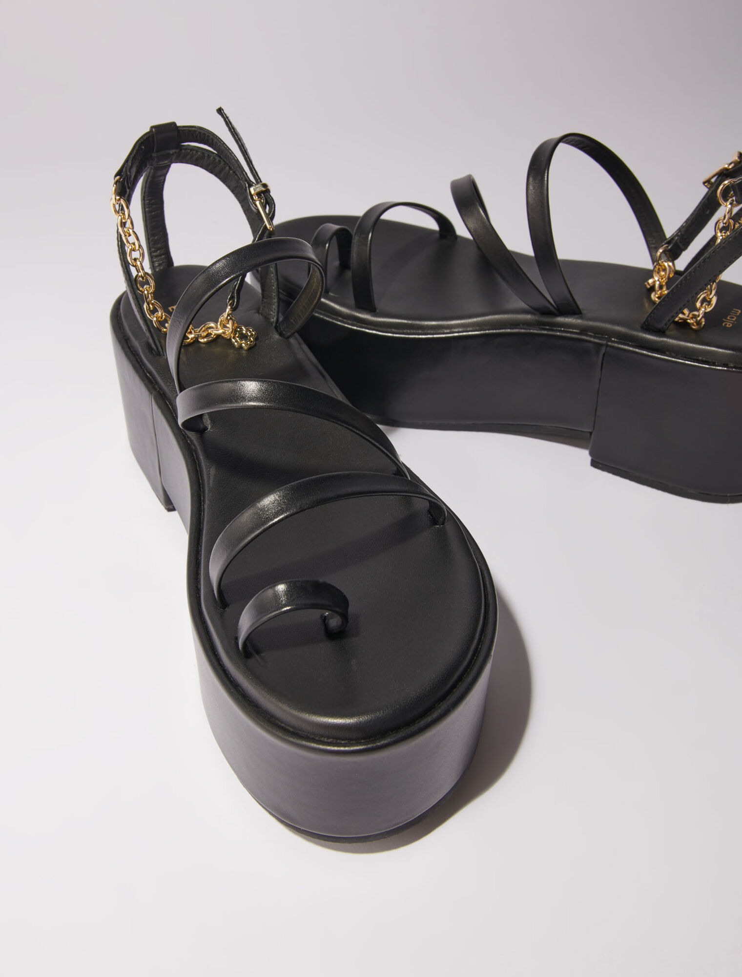 Sandales compensées en cuir