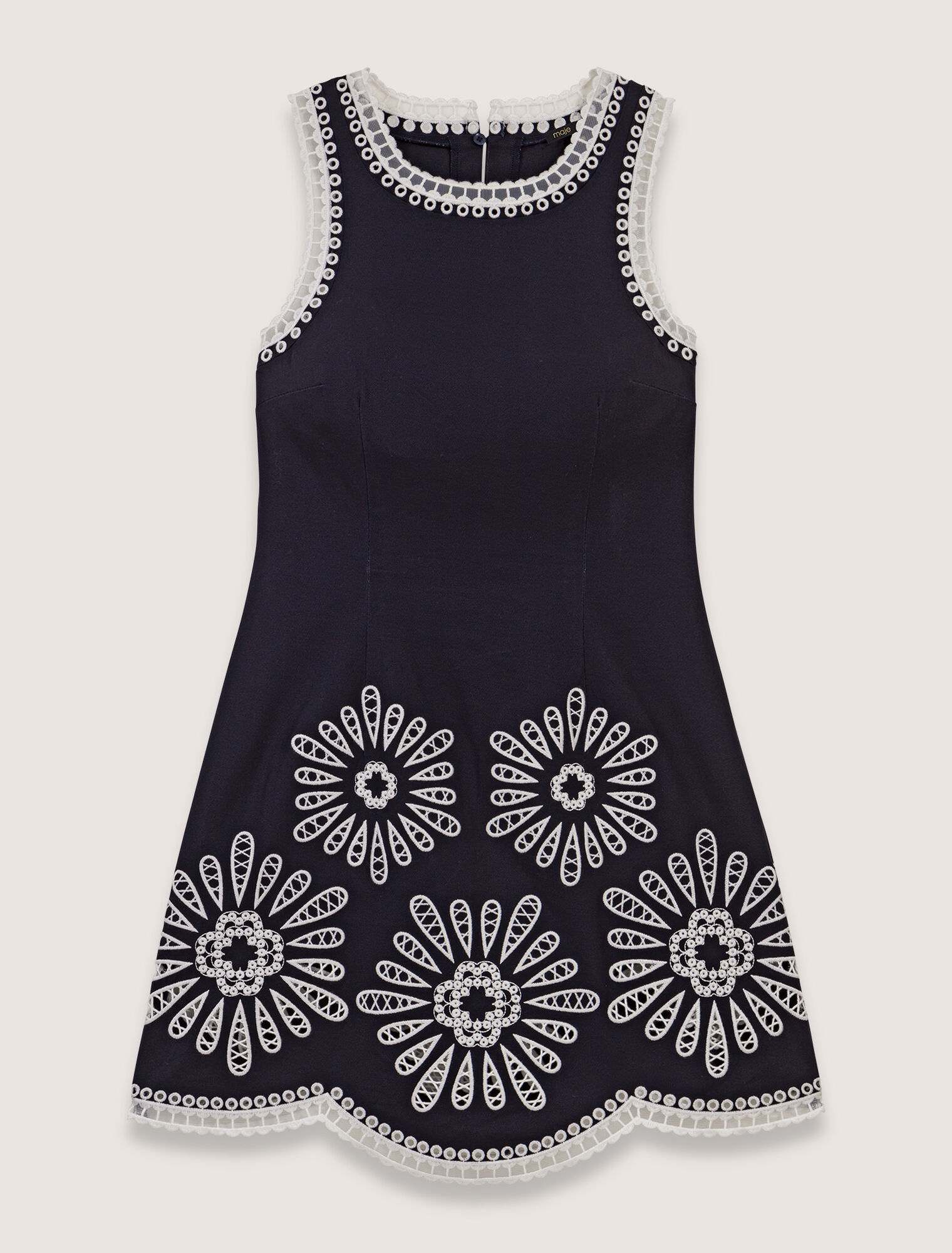 Robe courte avec détails crochet