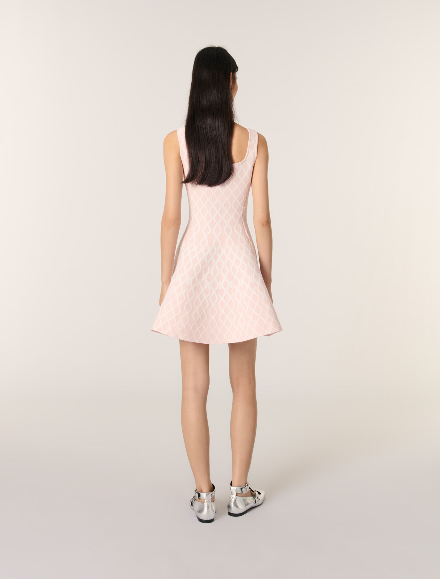 Robe courte en maille jacquard