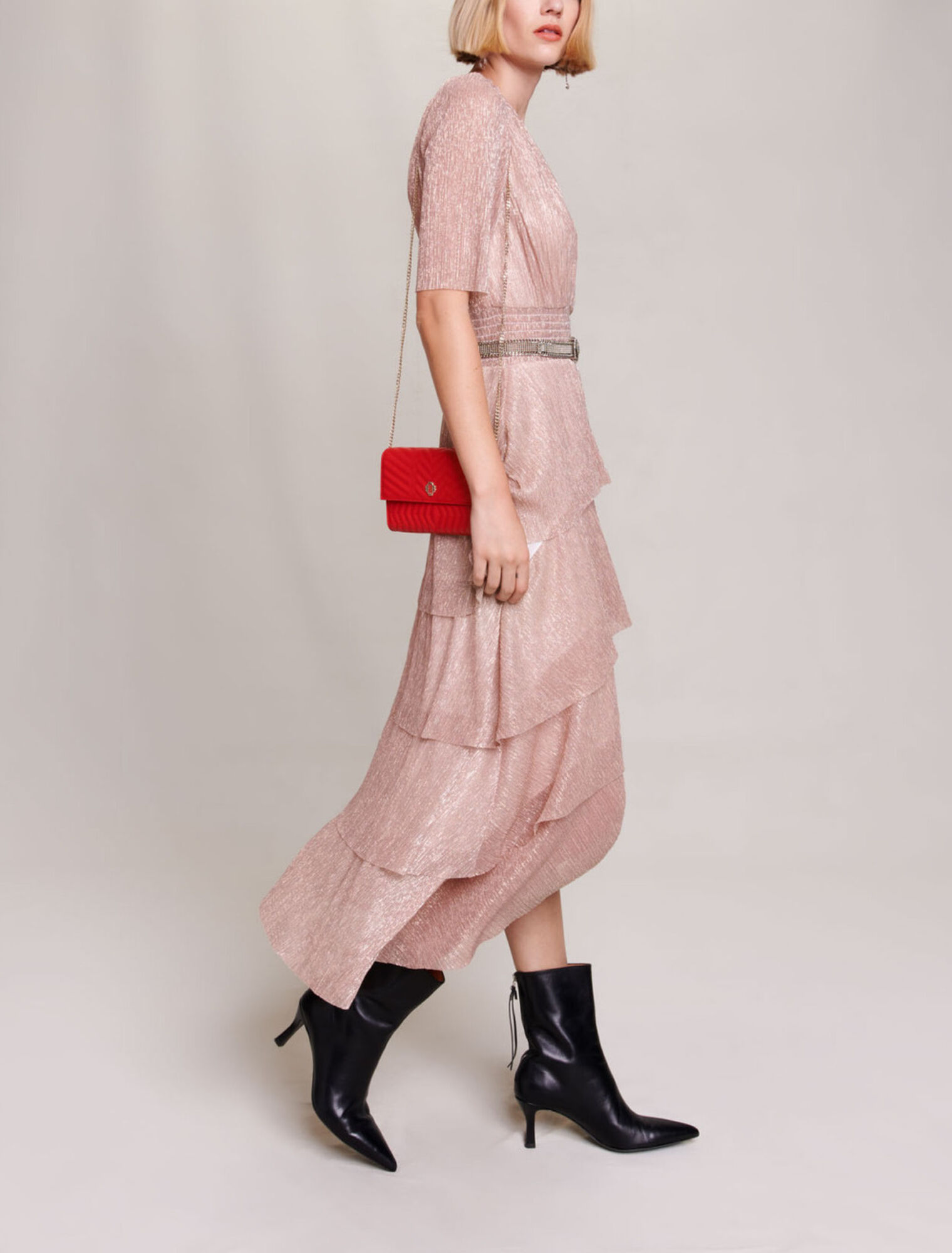Robe longue lamée à volants