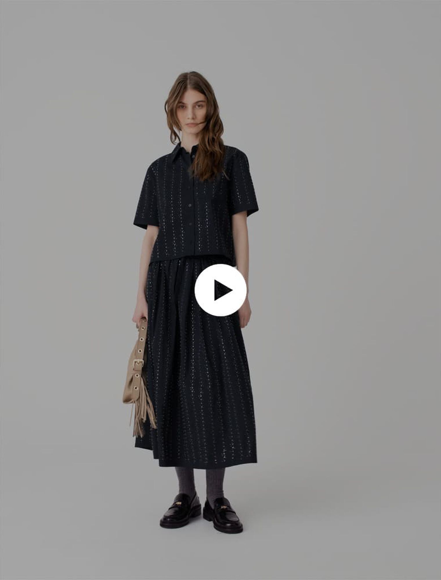 Chemise courte strass&eacute;e en coton