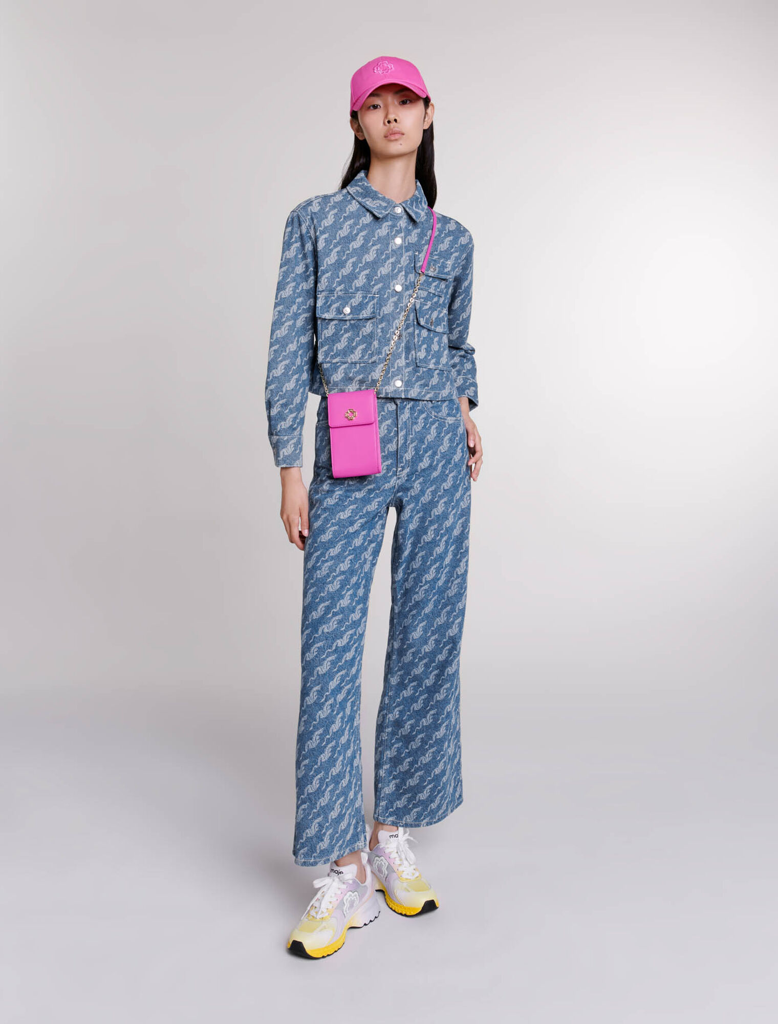Jean large à motifs