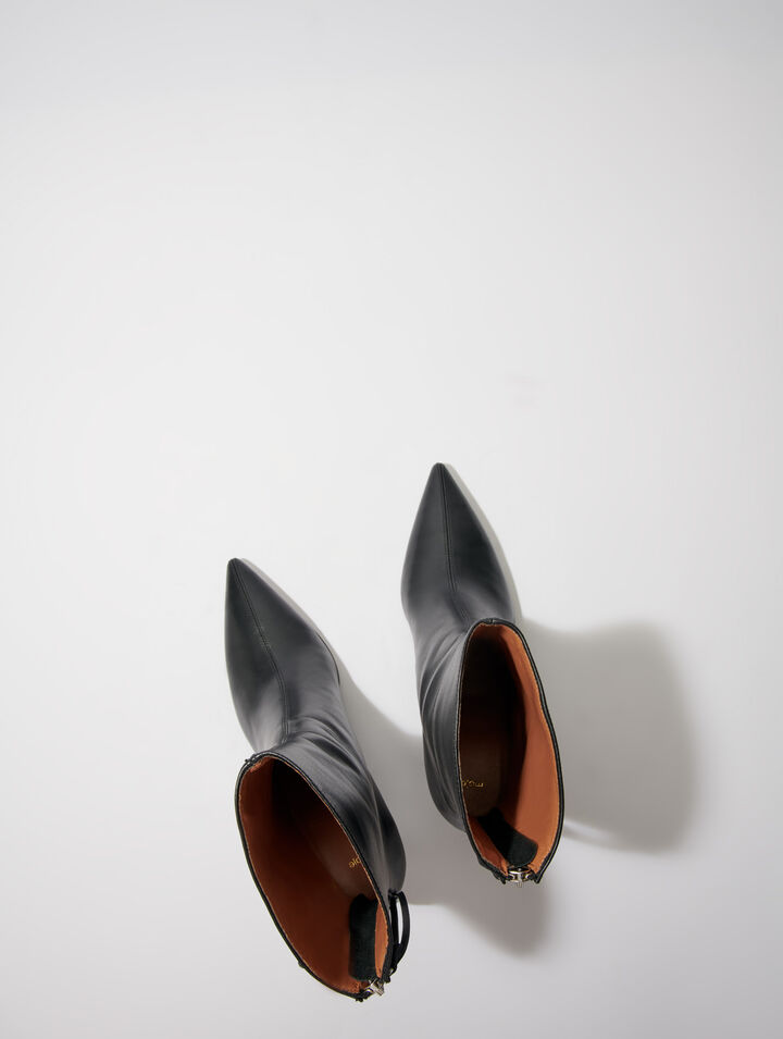 Bottines à bout pointu
