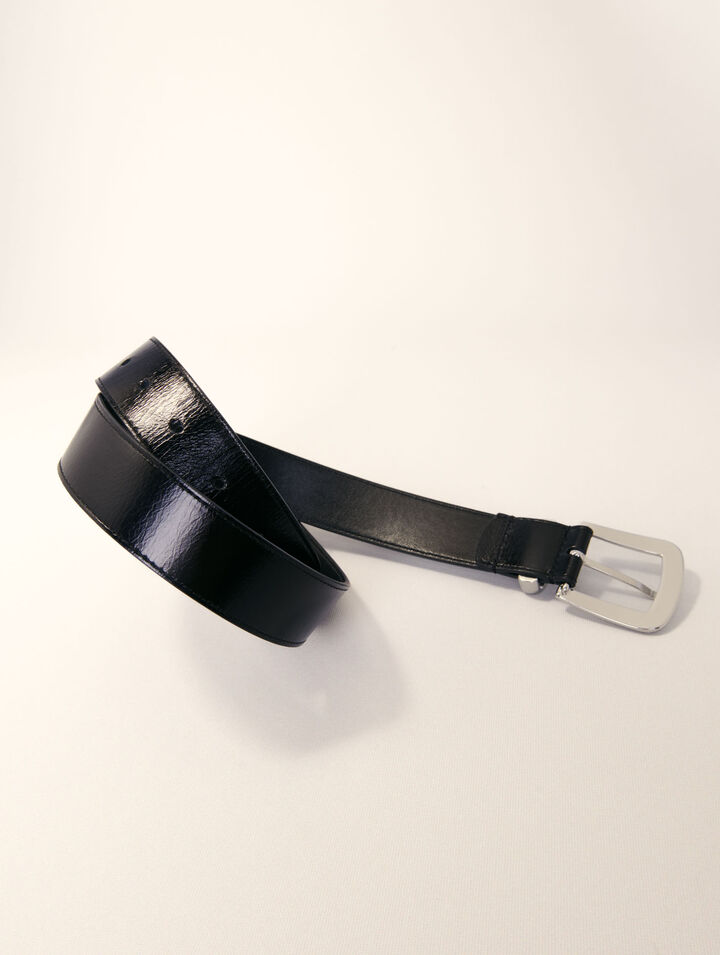 Ceinture en cuir et boucle carrée