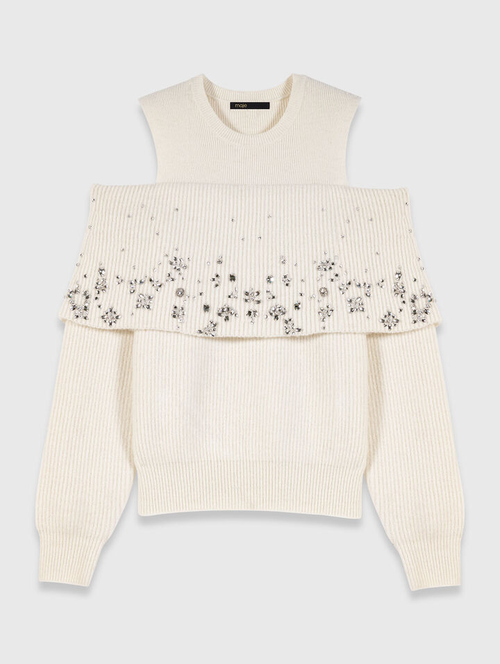 Pull épaules dénudées avec bijoux