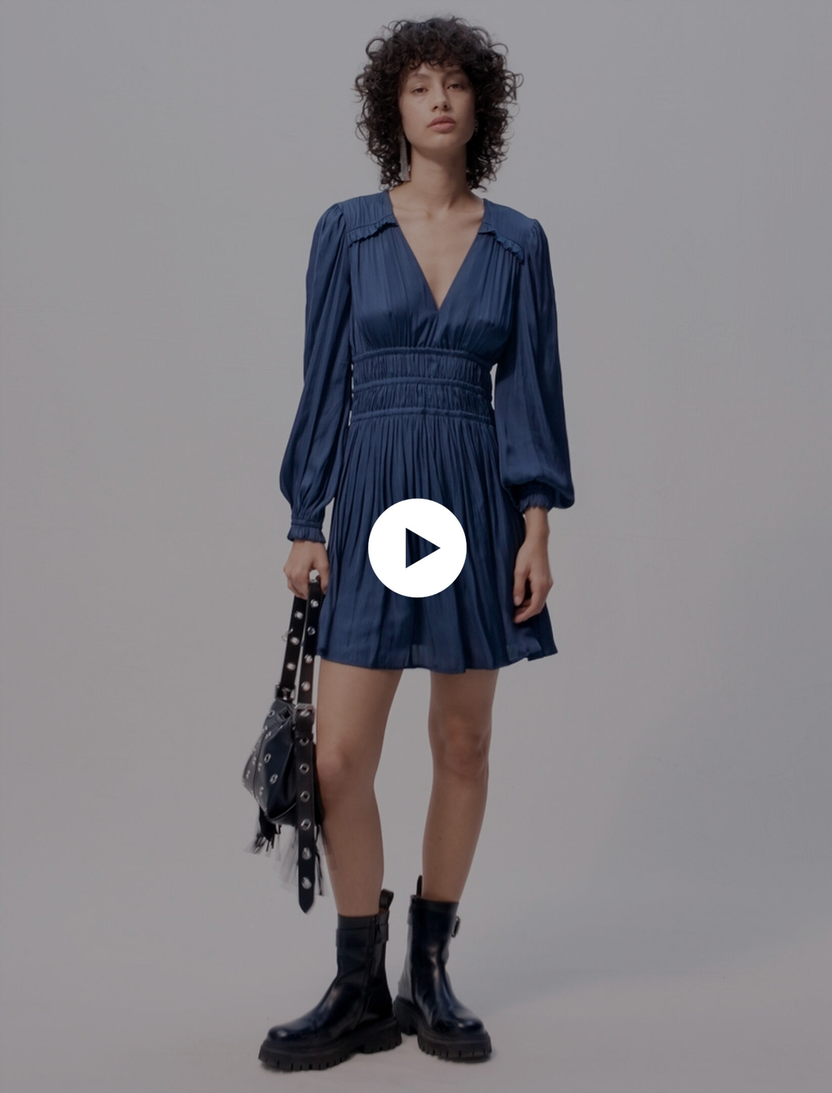 Robe courte satinee a volants Robes courtes Maje