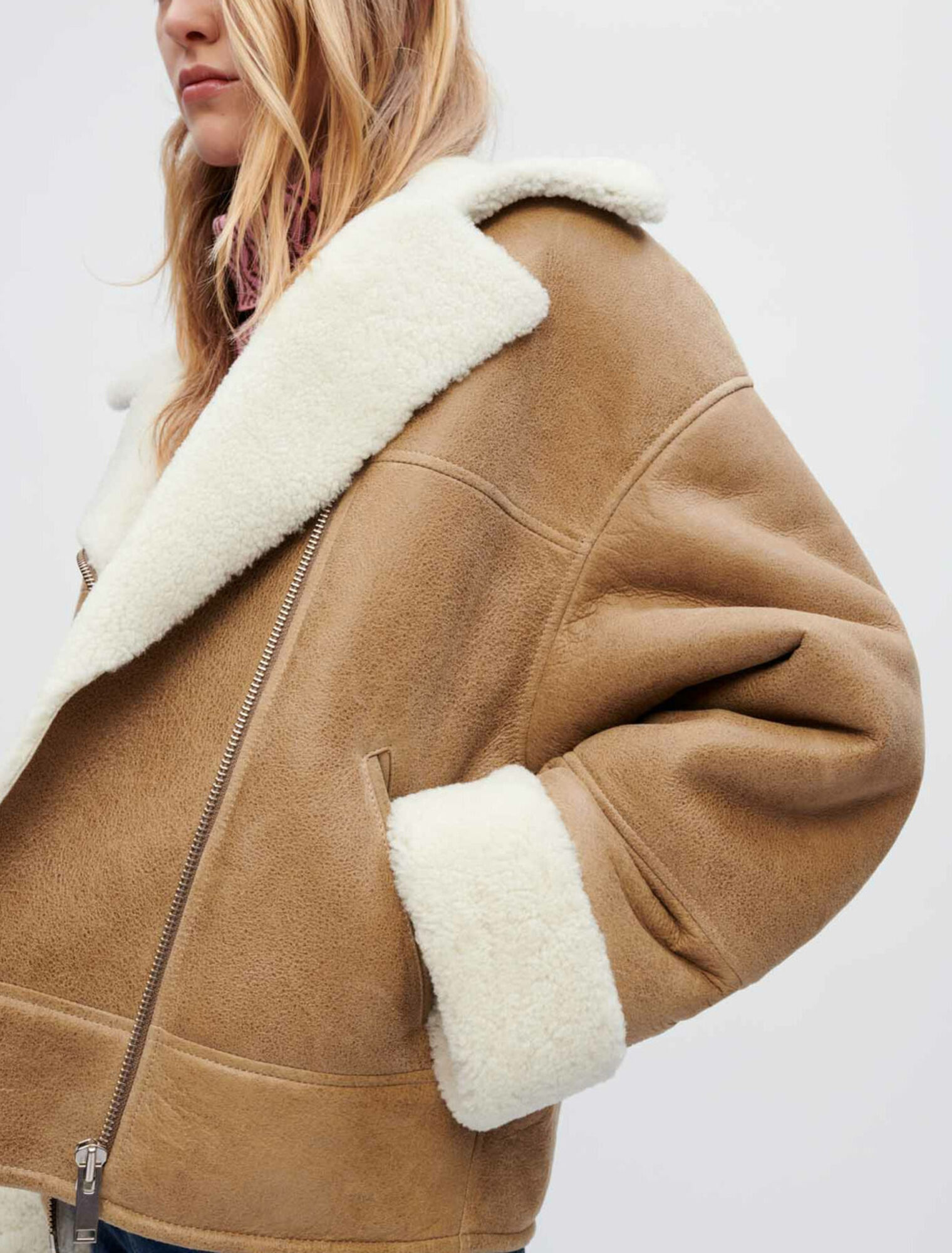 Manteau en peau lainée bicolore