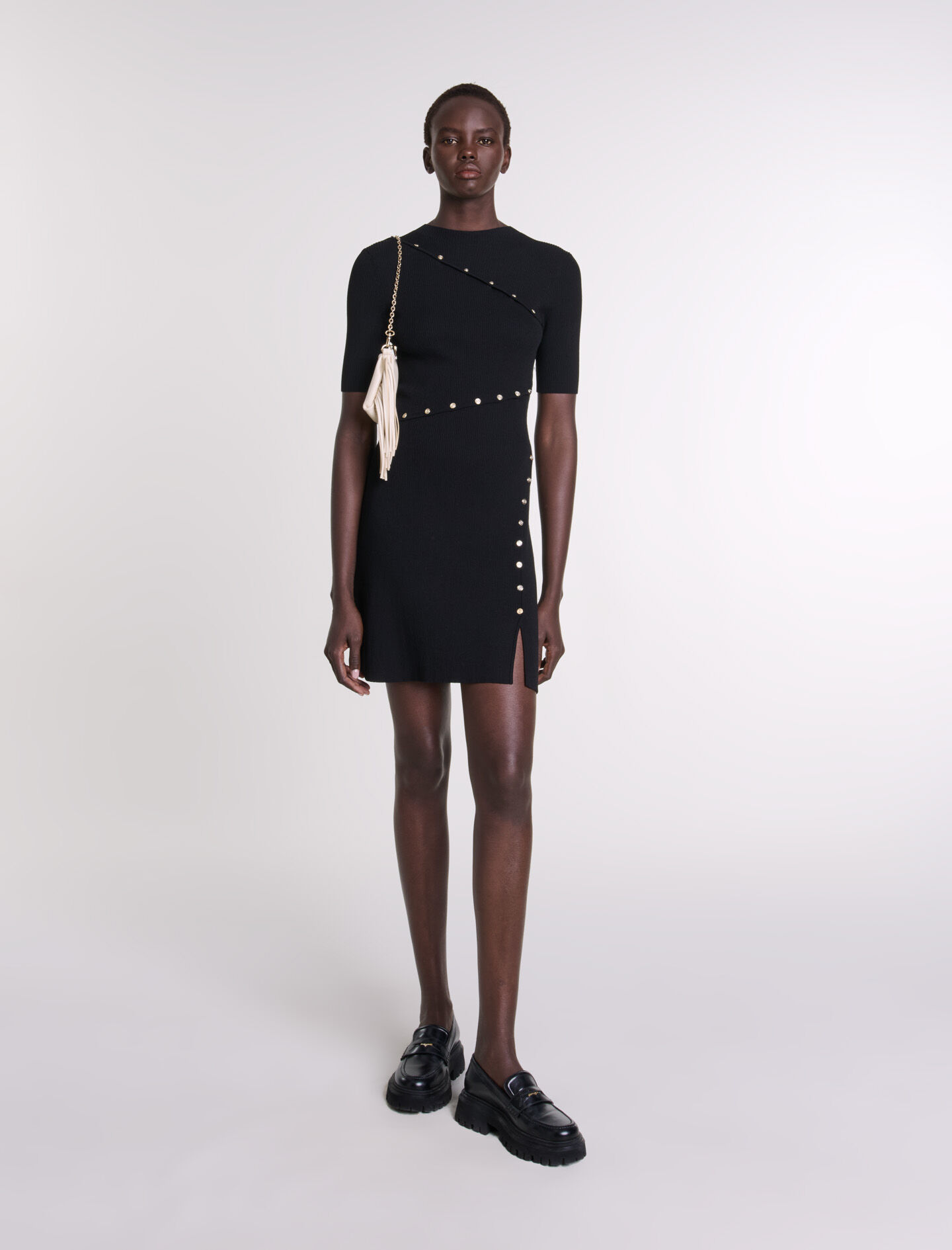 Robe en maille cotelee Robes courtes noires Maje