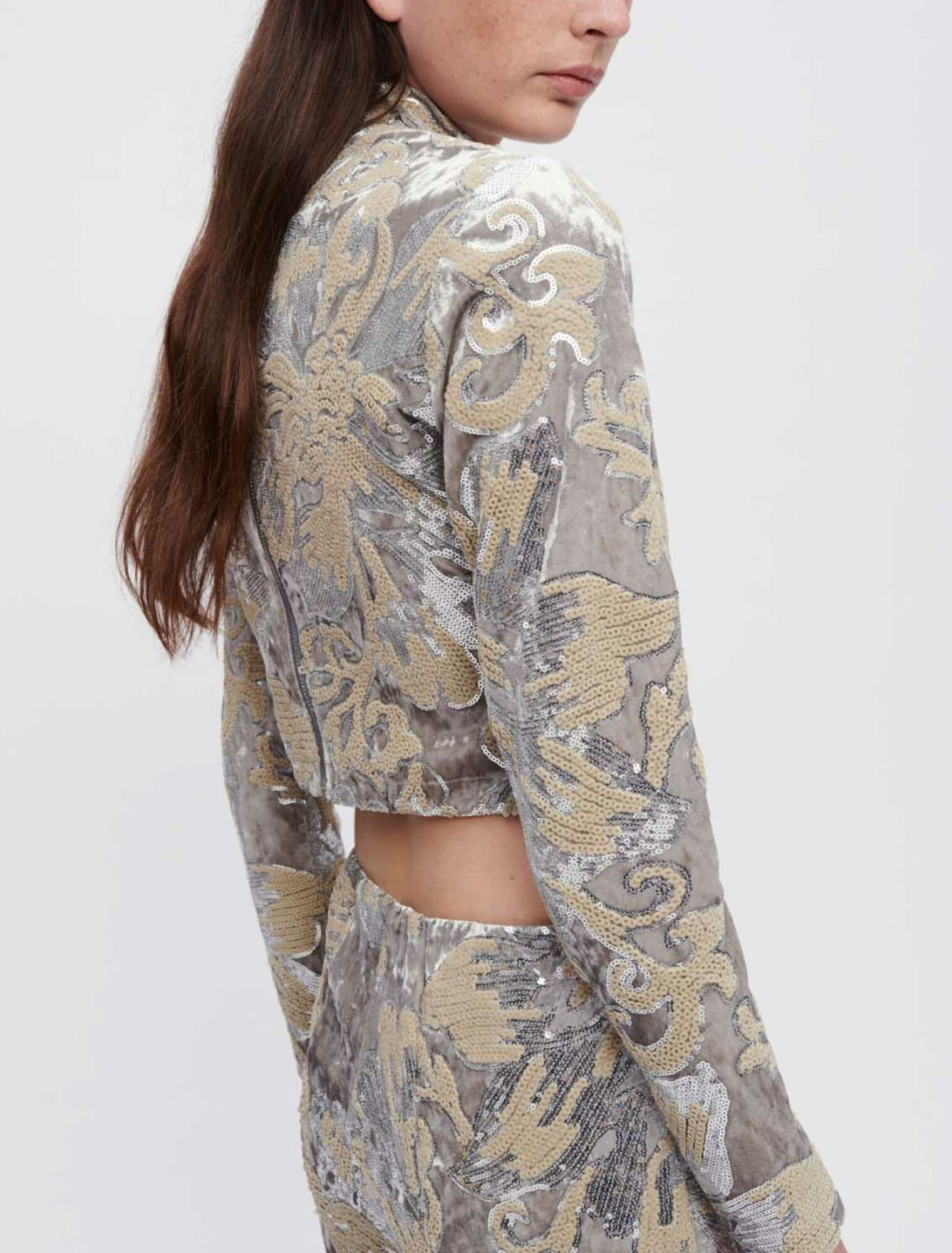 Crop top en velours rebrodé de sequins