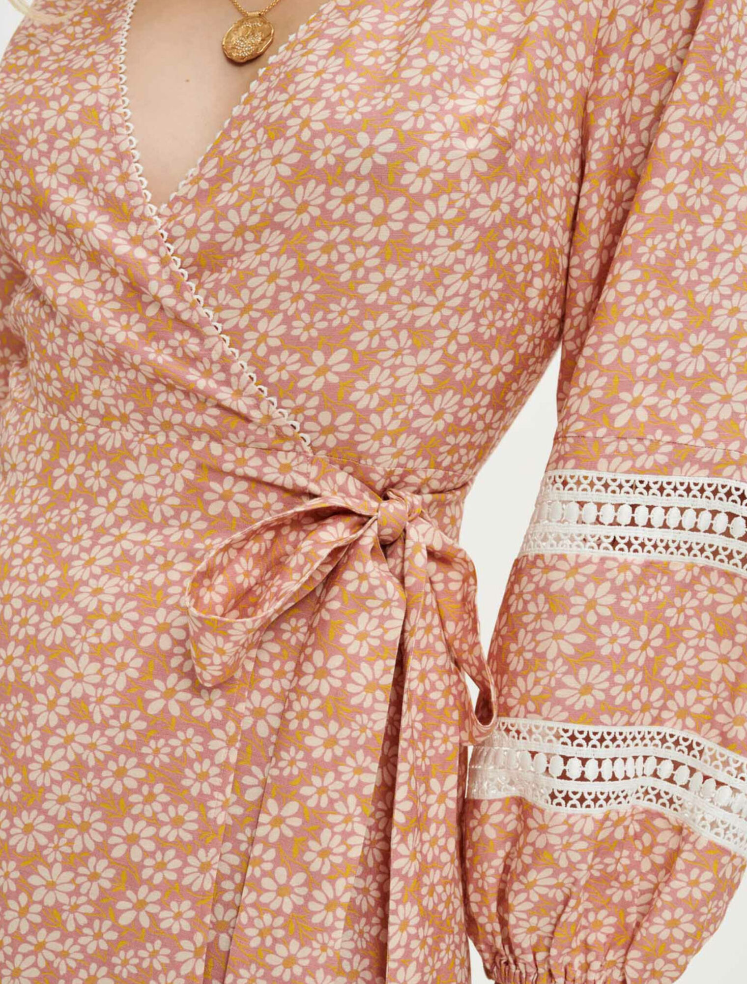 Robe portefeuille imprimée à galons