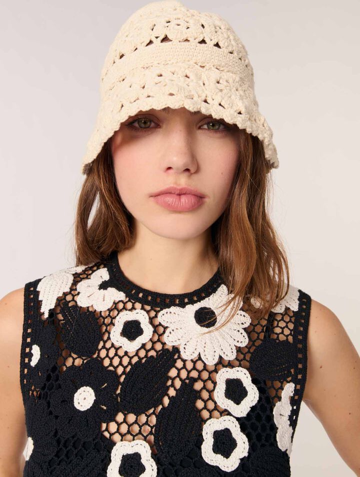 Top en crochet floral