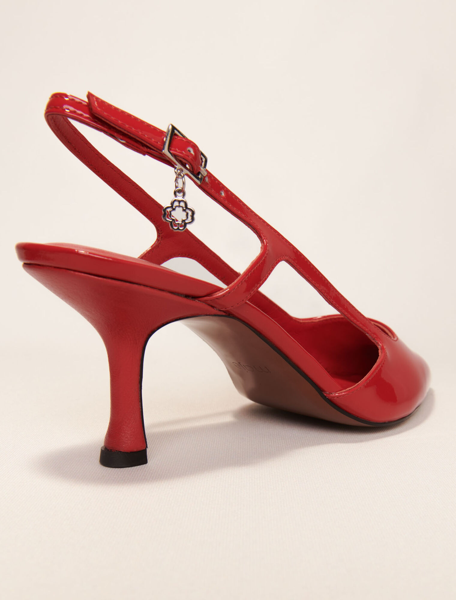 Escarpins slingback en cuir vernis