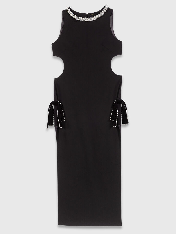 Robe longue avec col bijou