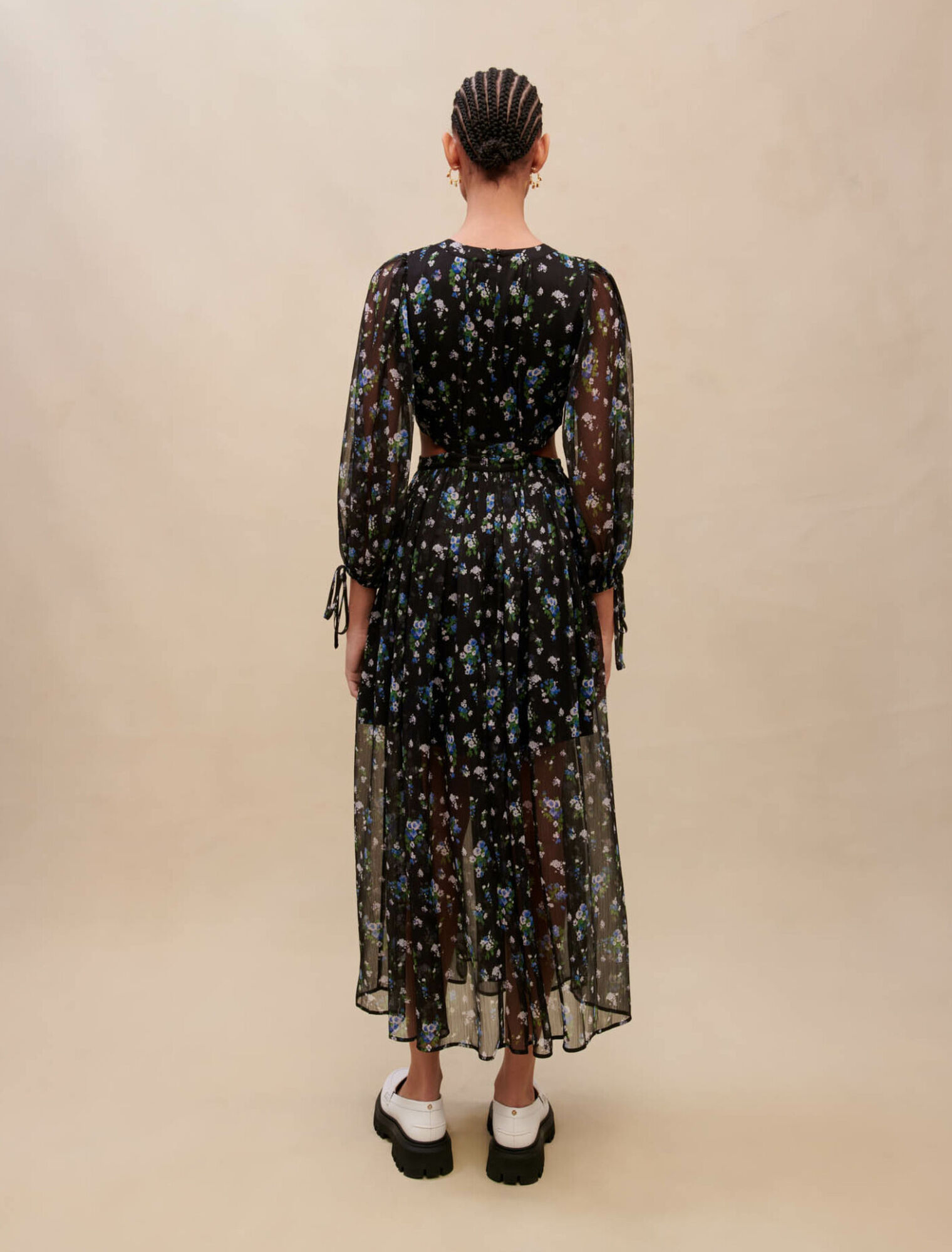 Robe longue ajourée
