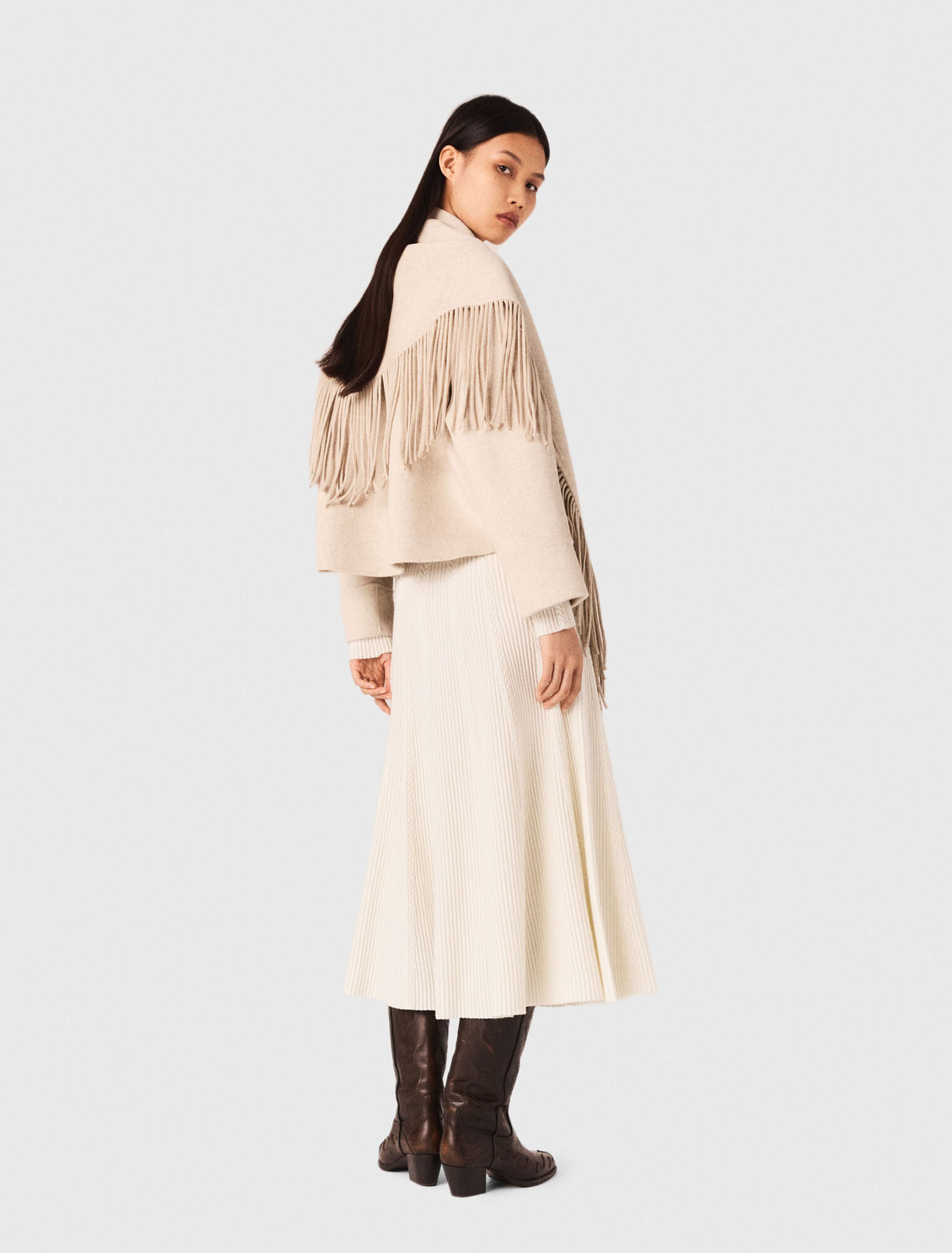 Manteau court en laine