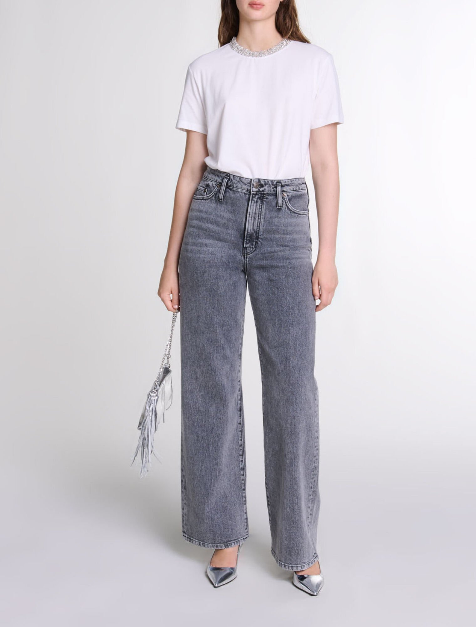 Tee-shirt &agrave; col bijoux