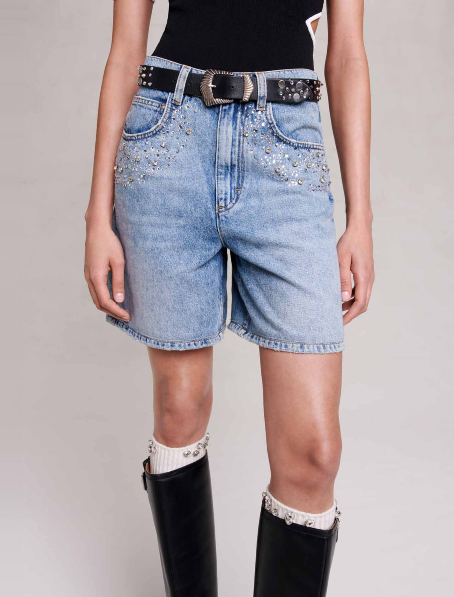 Short évasé en denim à strass