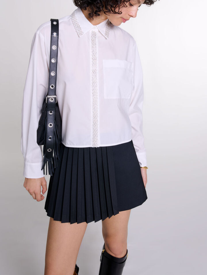 Chemise courte orn&eacute;e de perles