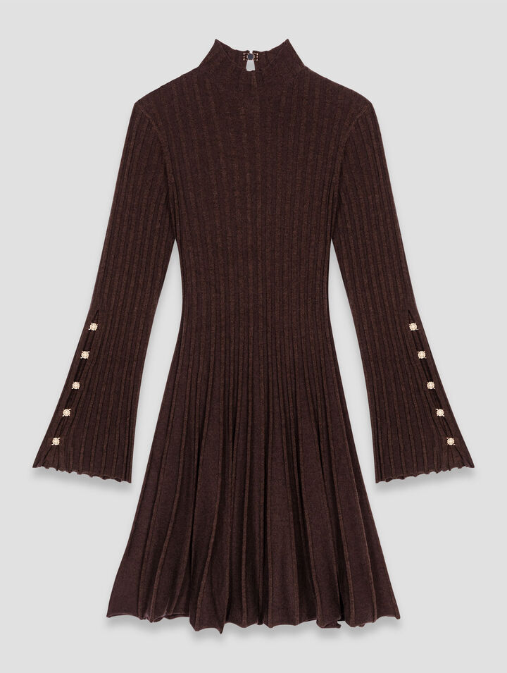 Robe courte patineuse à col montant