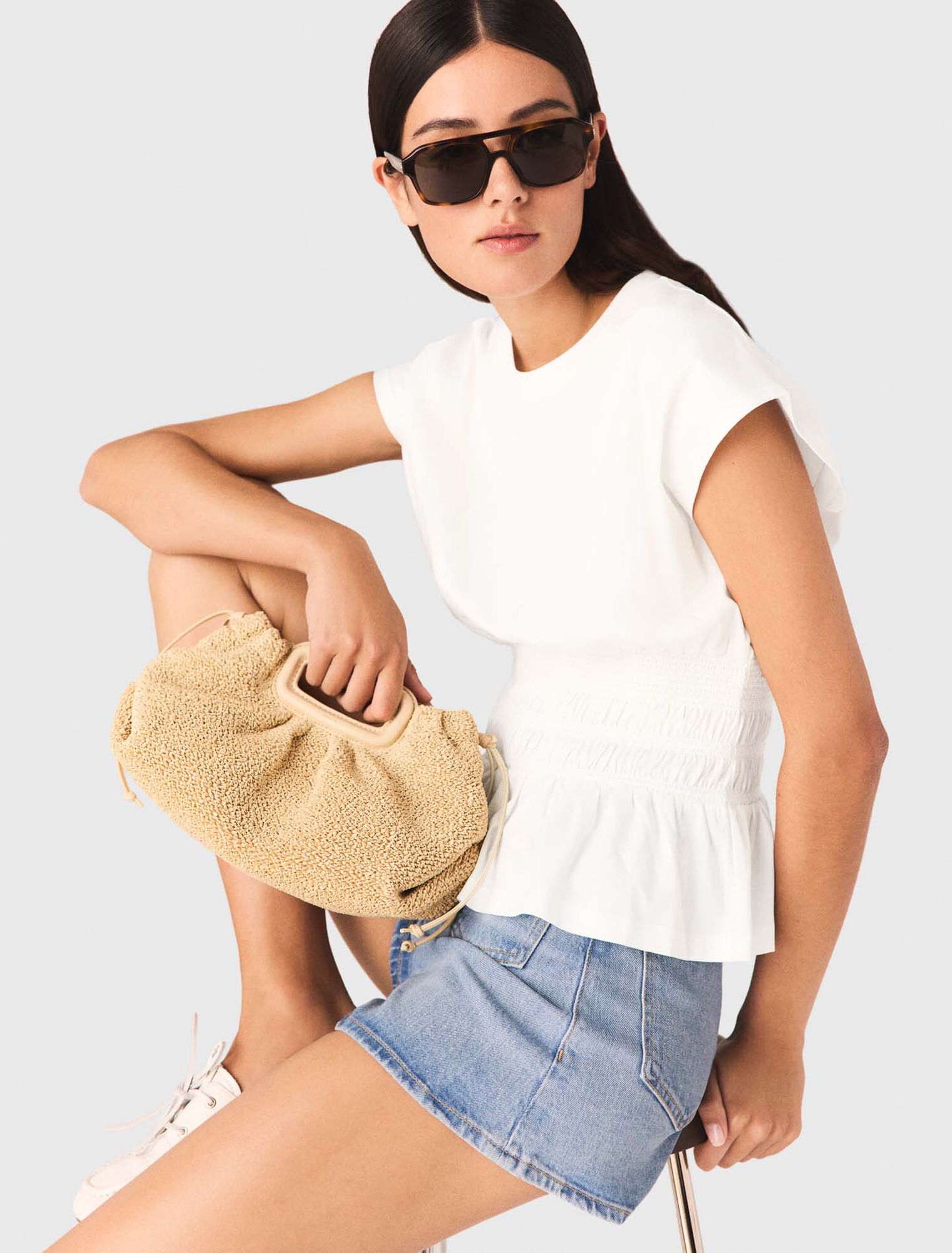 Tee shirt pr&egrave;s du corps &agrave; pliss&eacute;