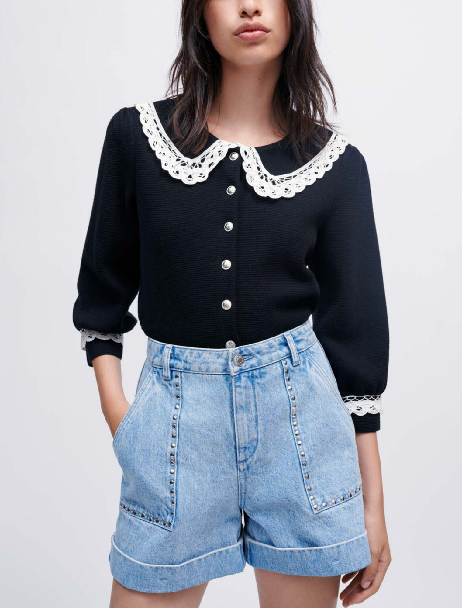 Short en jean à studs