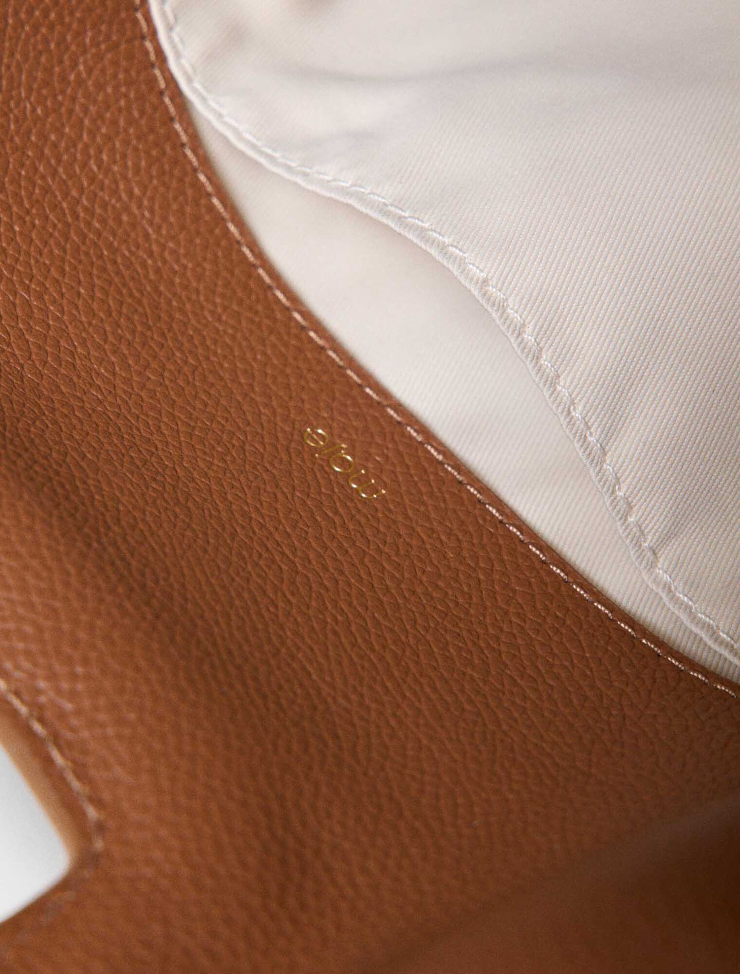 Sac Miss M en cuir grain&eacute;