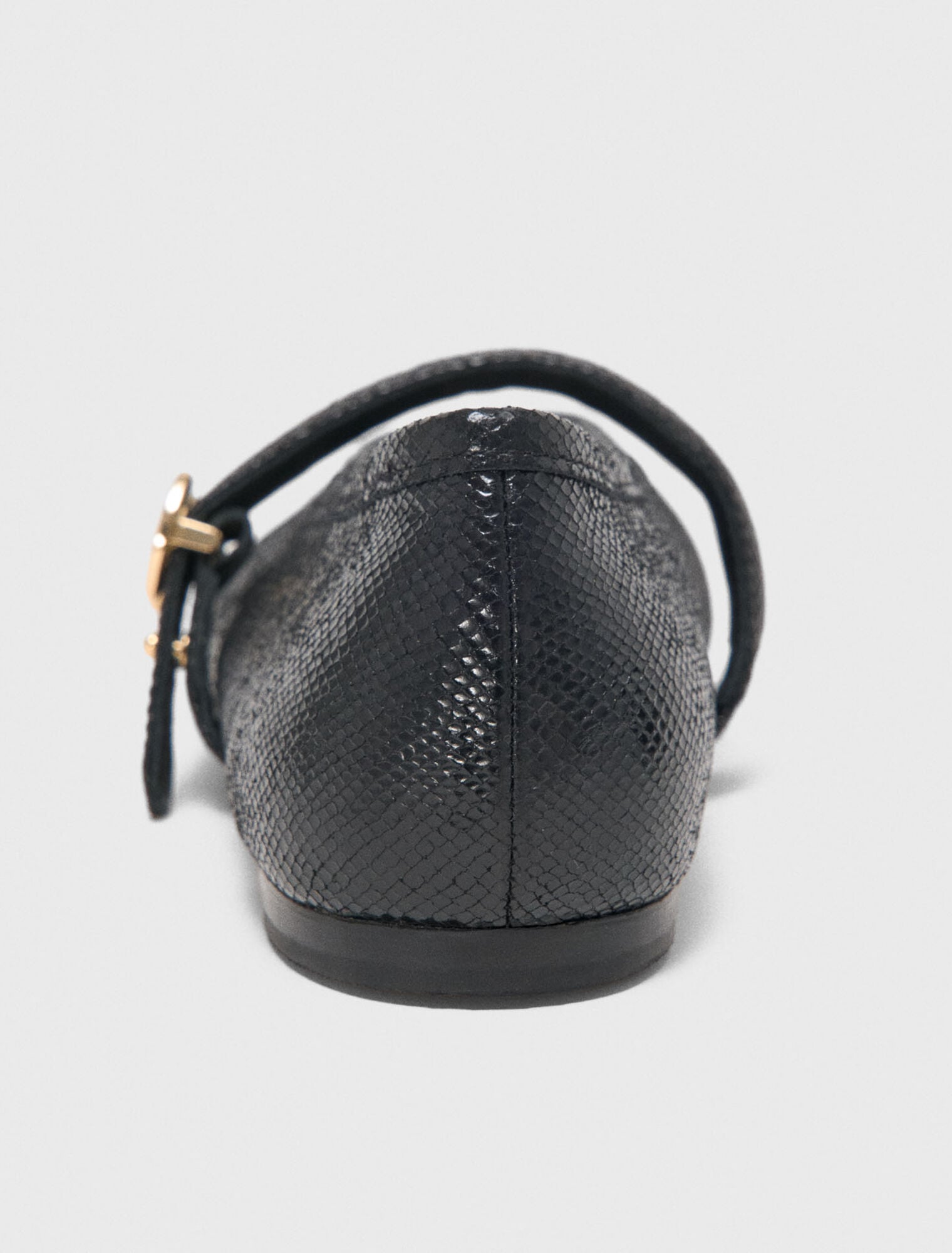 Ballerines en cuir emboss&eacute;