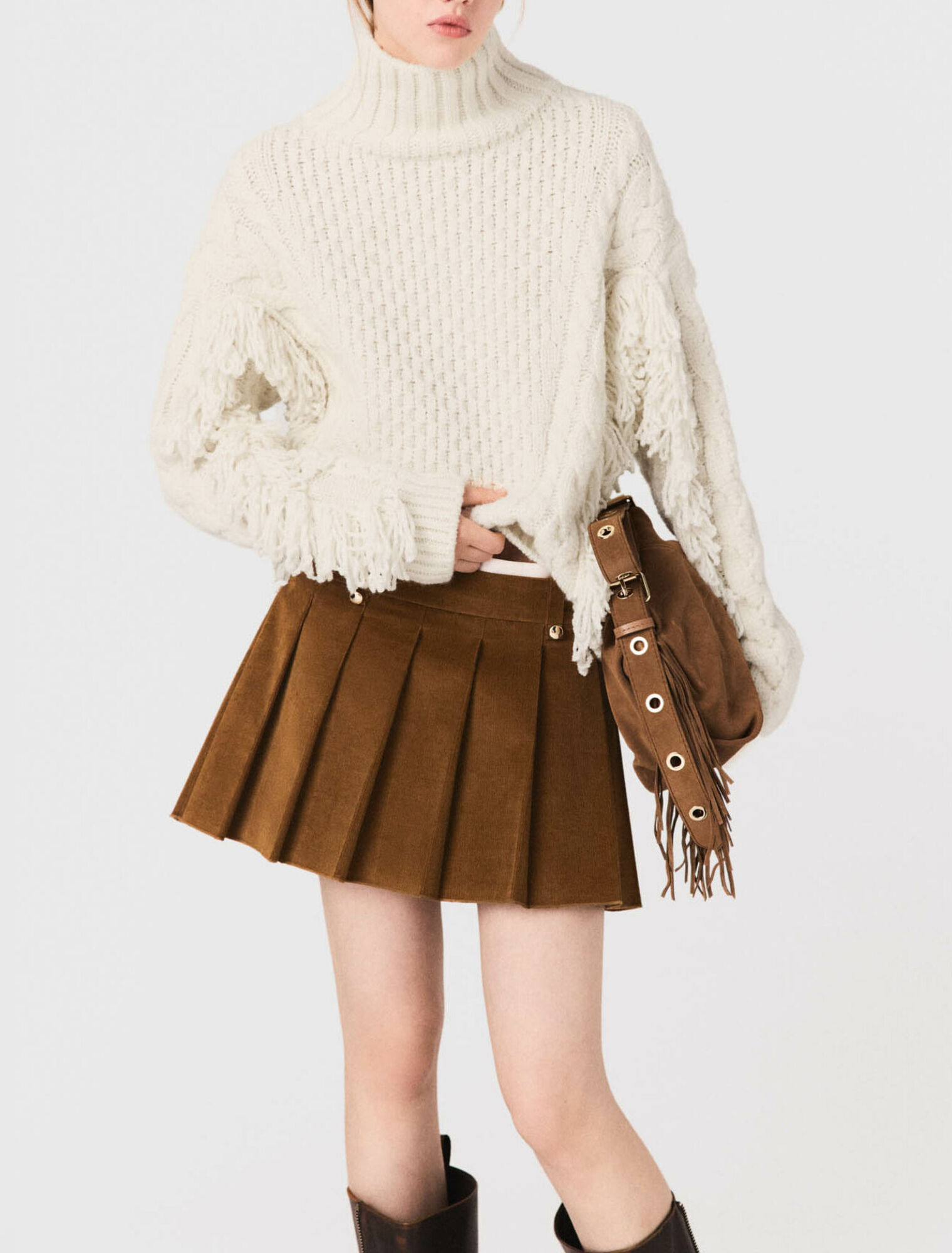 Pull en laine m&eacute;lang&eacute;e avec franges