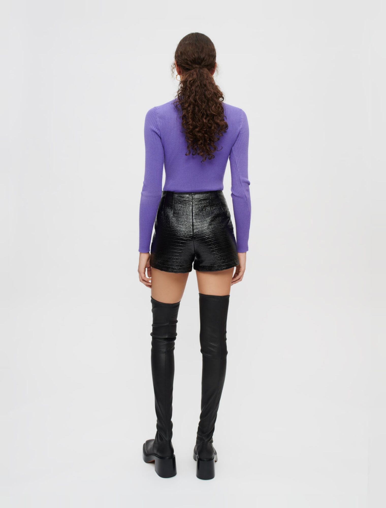 Short en tweed embossé et vinyle noir
