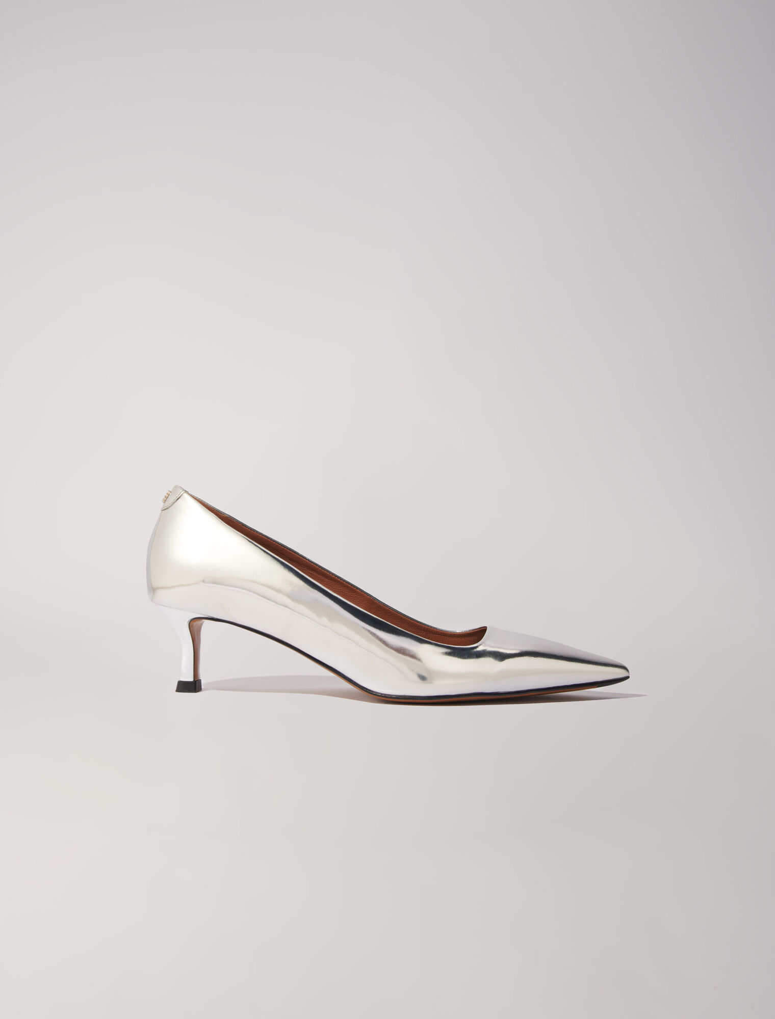 Escarpins pointus en cuir miroir