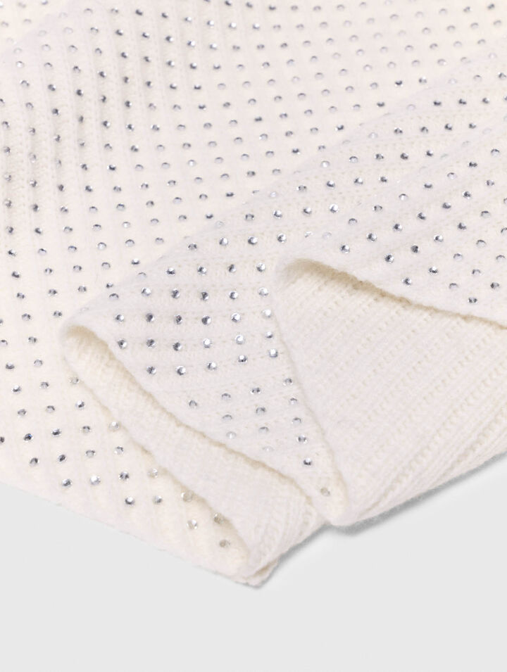 Echarpe triangle en laine strassée