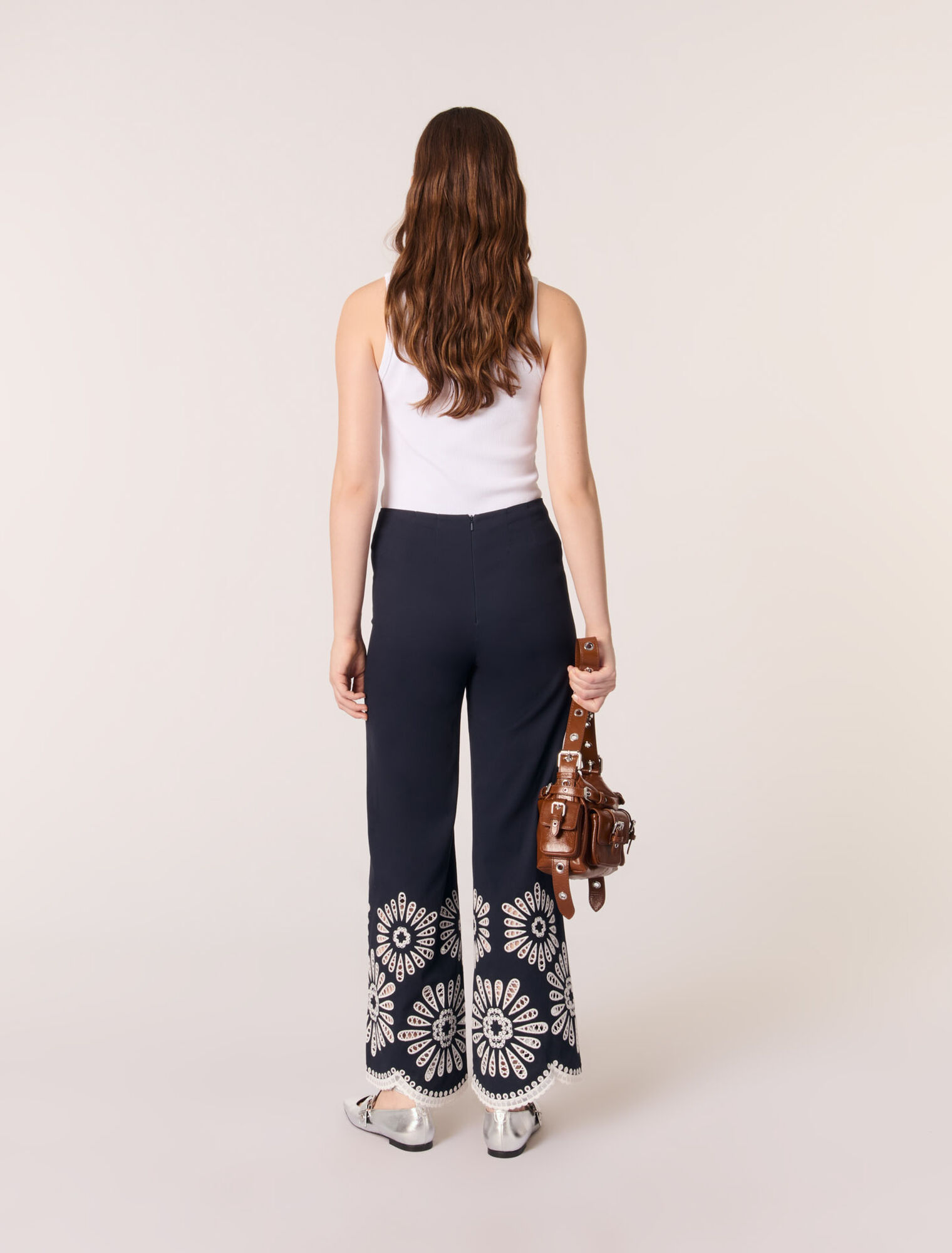 Pantalon avec détails crochet