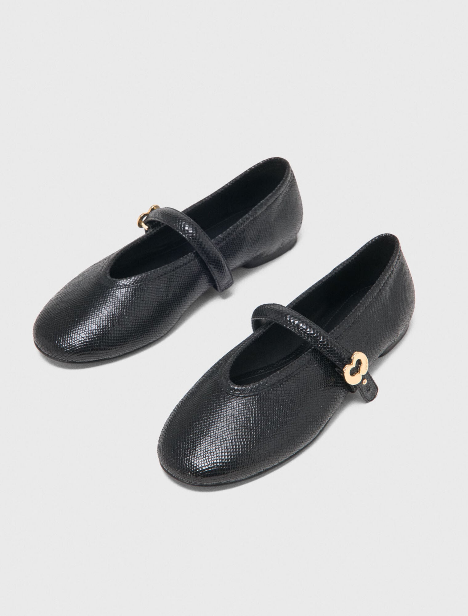 Ballerines en cuir emboss&eacute;