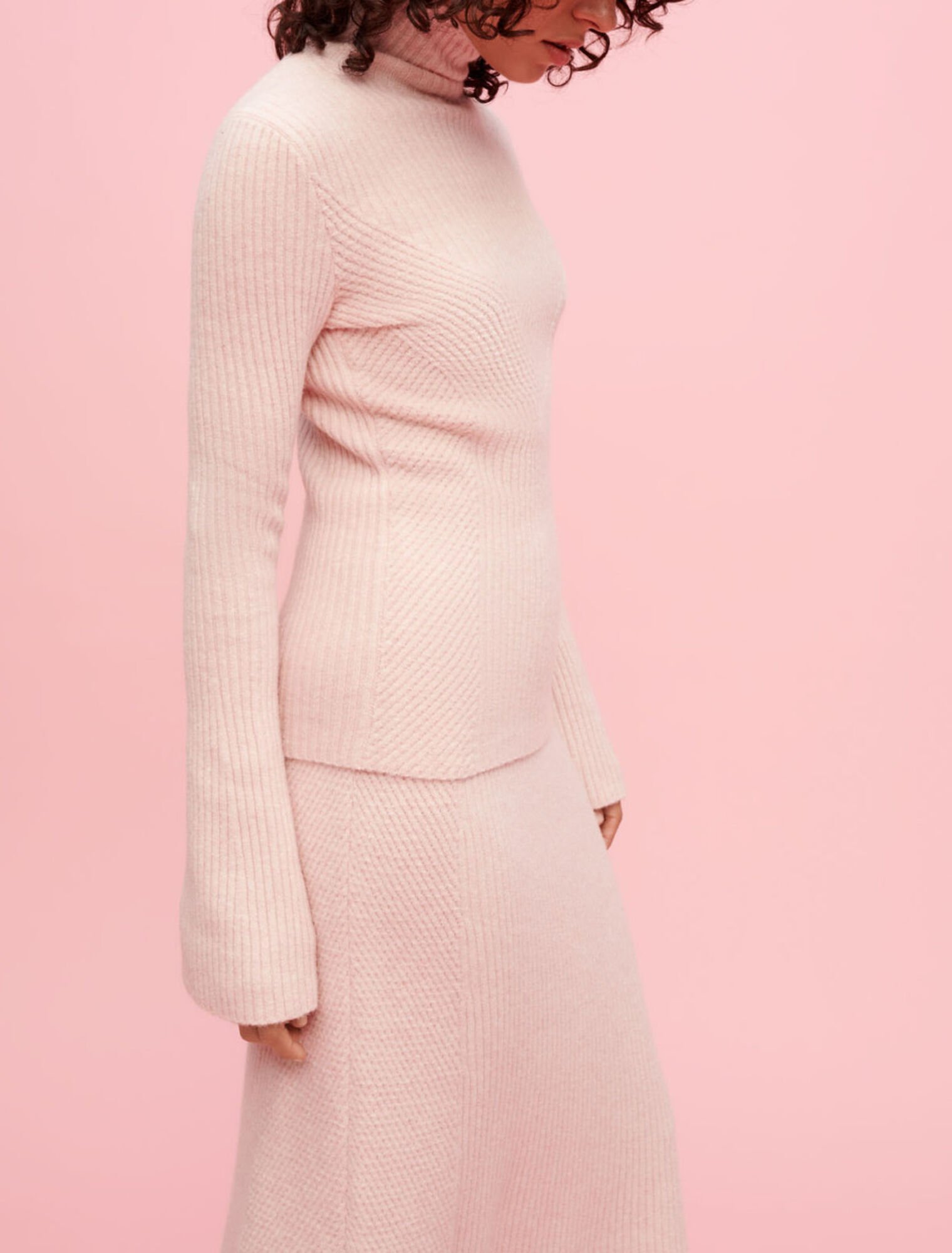 Pull col montant en maille stretch