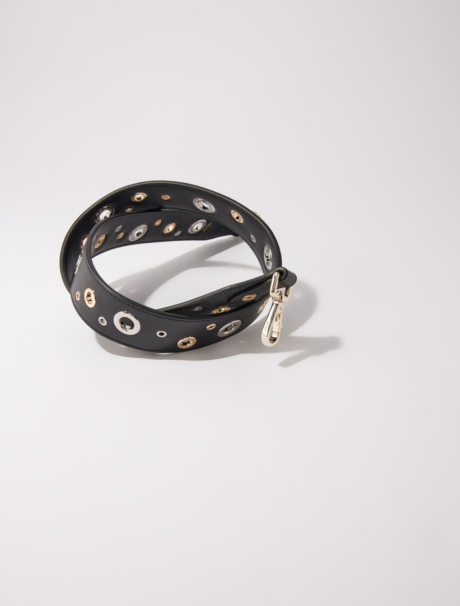 Bandoulière en cuir et œillets