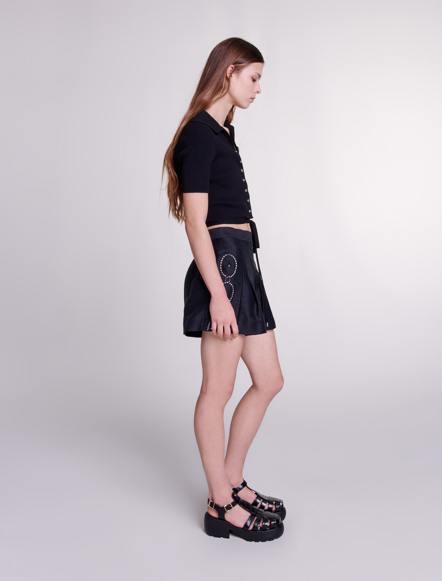 Short en lin ajouré à rivets