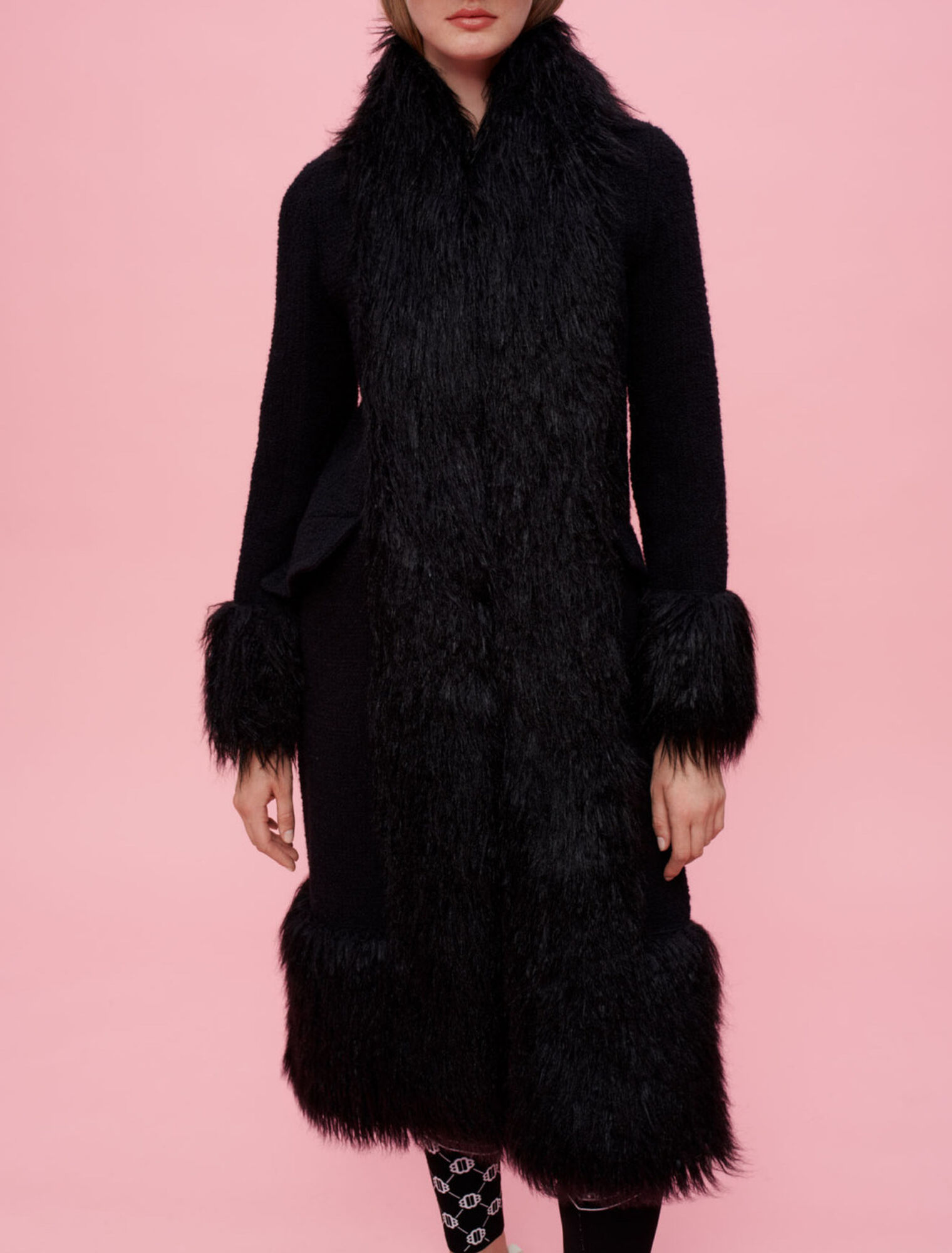 Manteau à contrastes en fausse fourrure