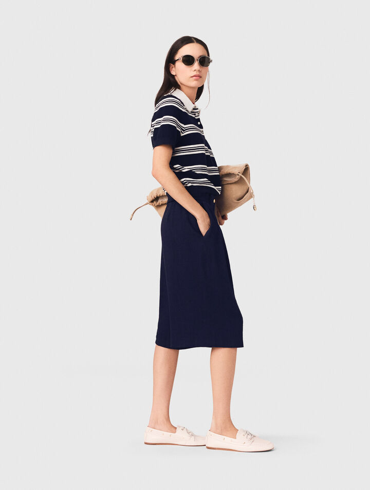 Polo ray&eacute; avec strass sur le col