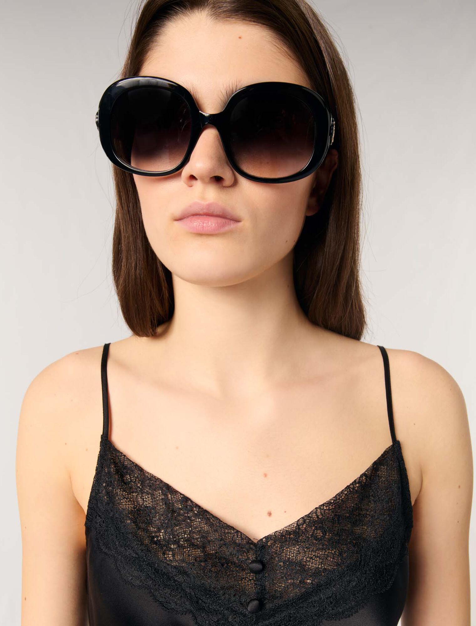 Top en satin de soie et dentelles