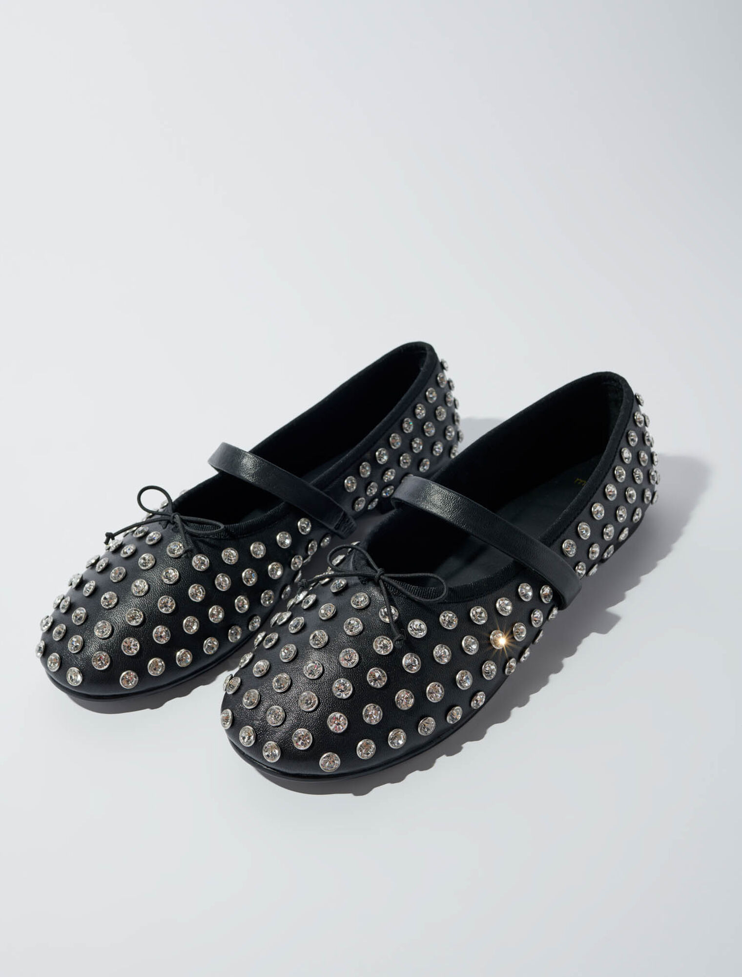Ballerines ornées de strass