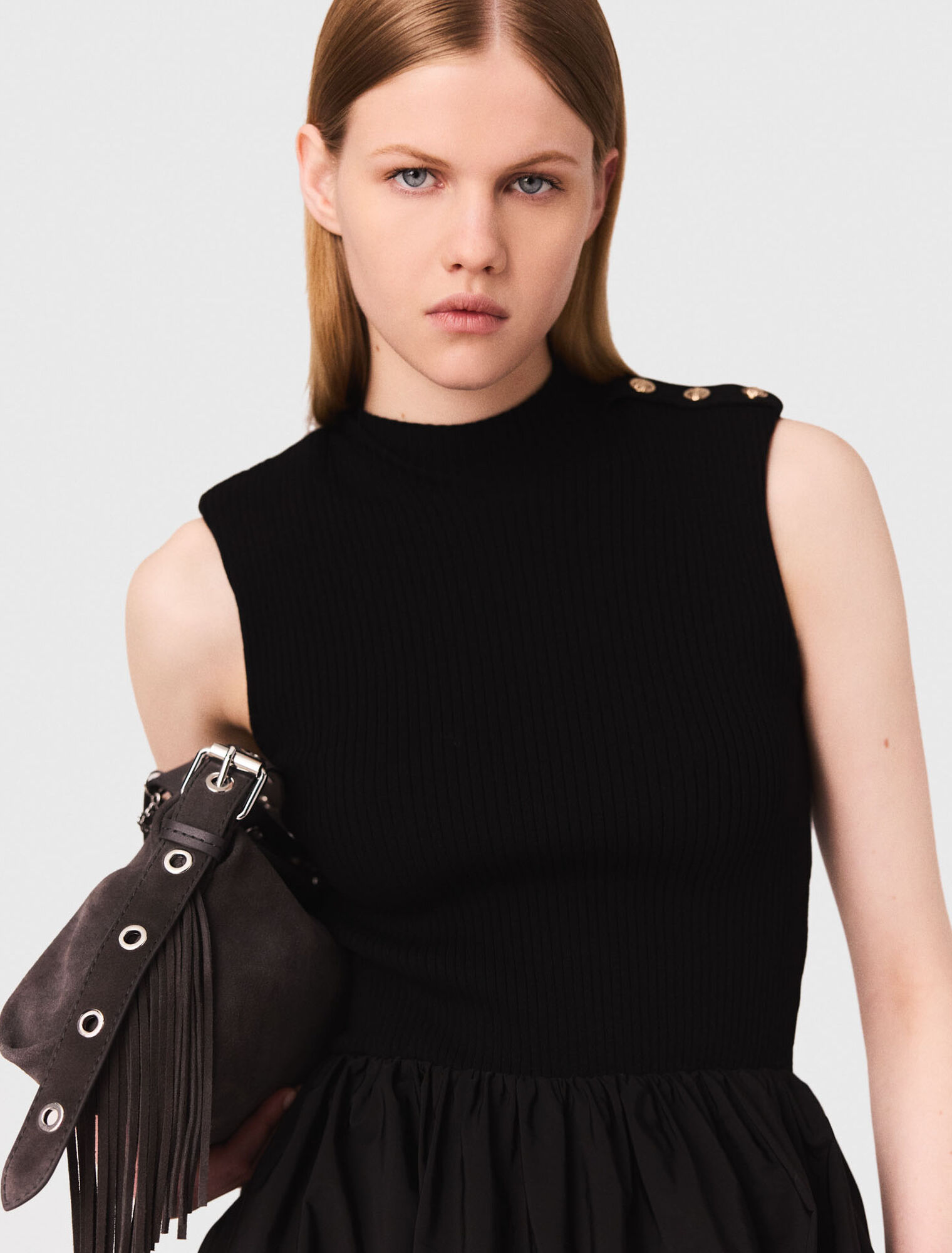 Robe courte en maille et taffetas