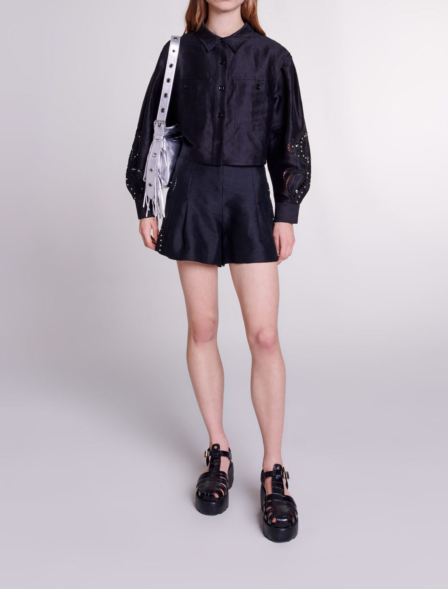 Short en lin ajouré à rivets