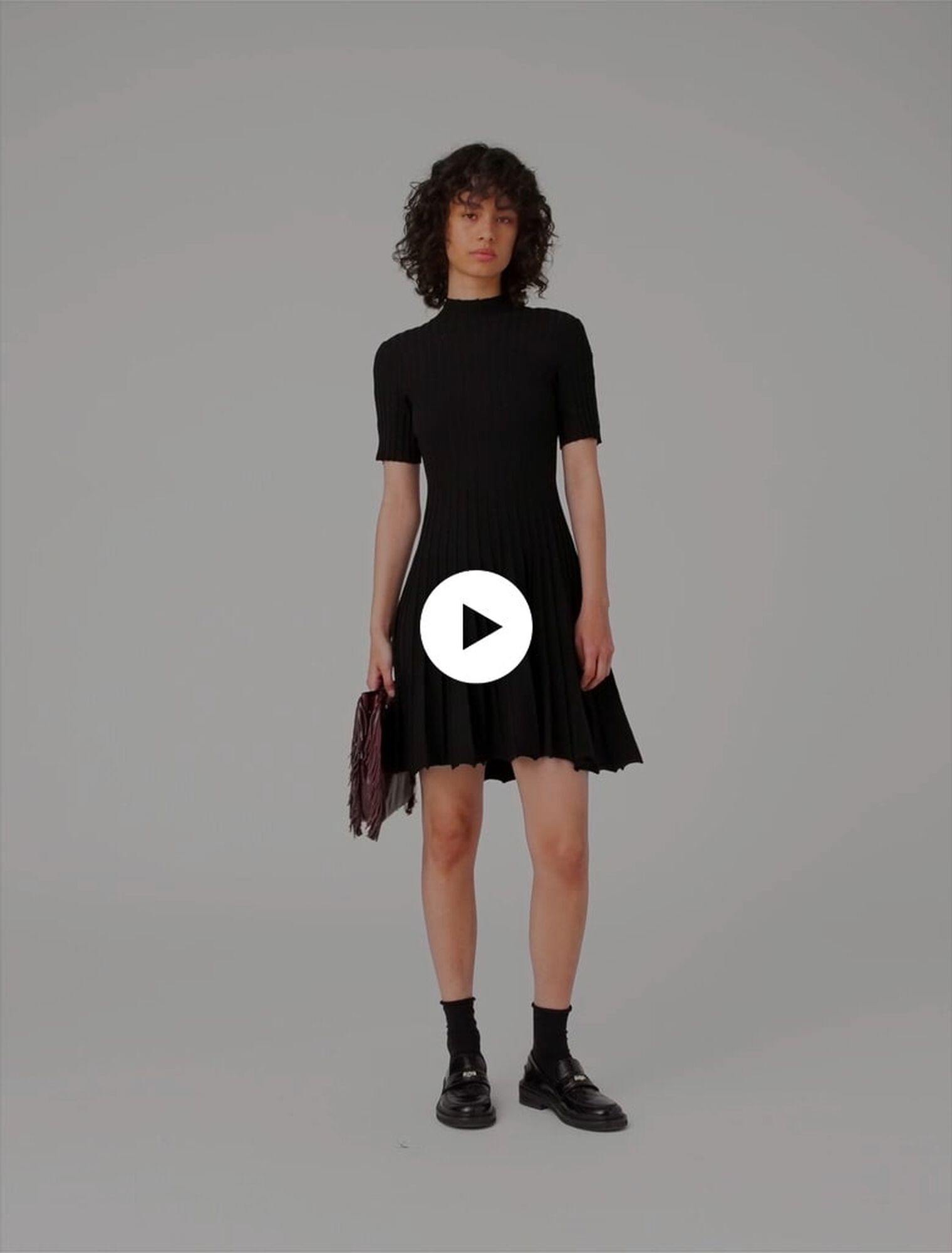 Robe courte en maille