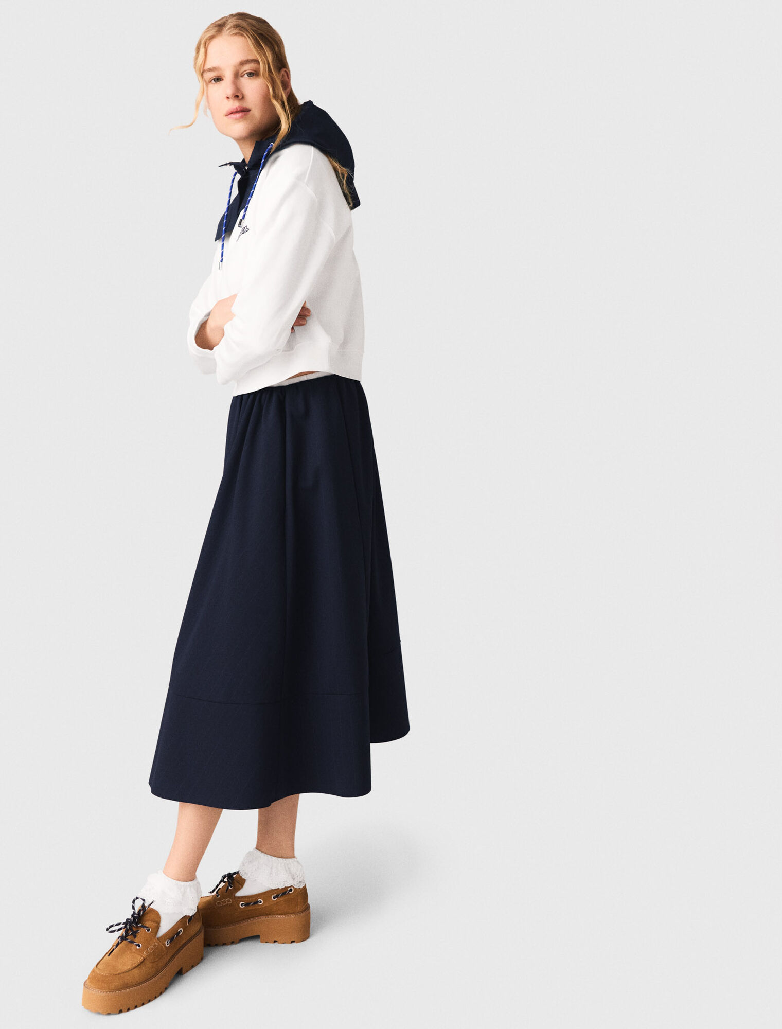 Sweatshirt &agrave; imprim&eacute; marin