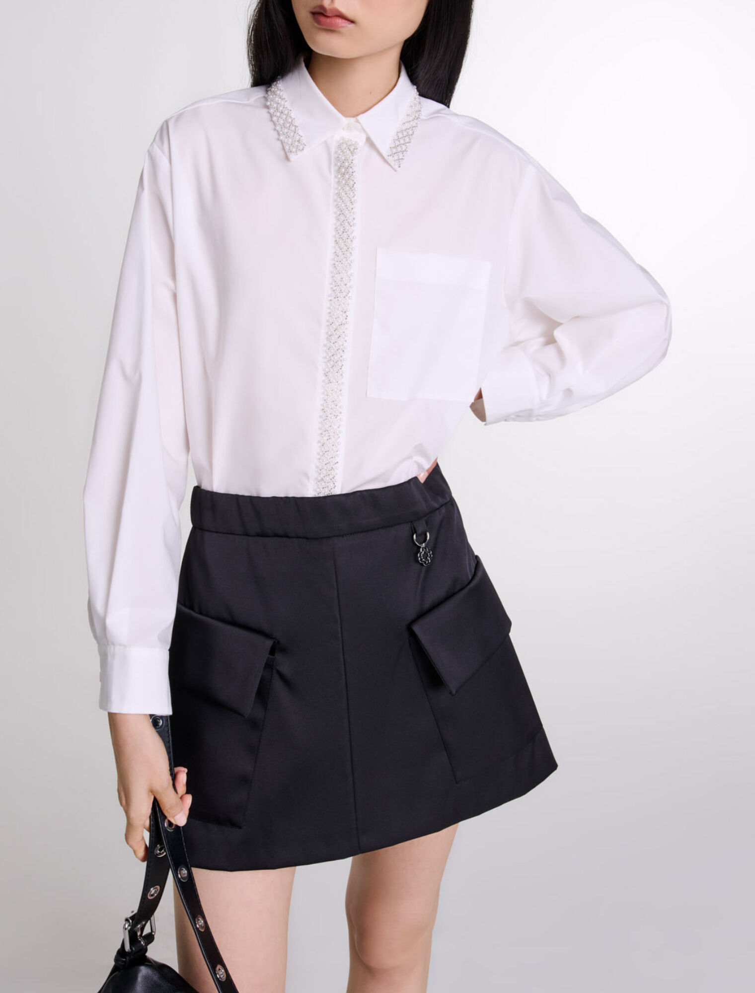 Jupe courte en satin