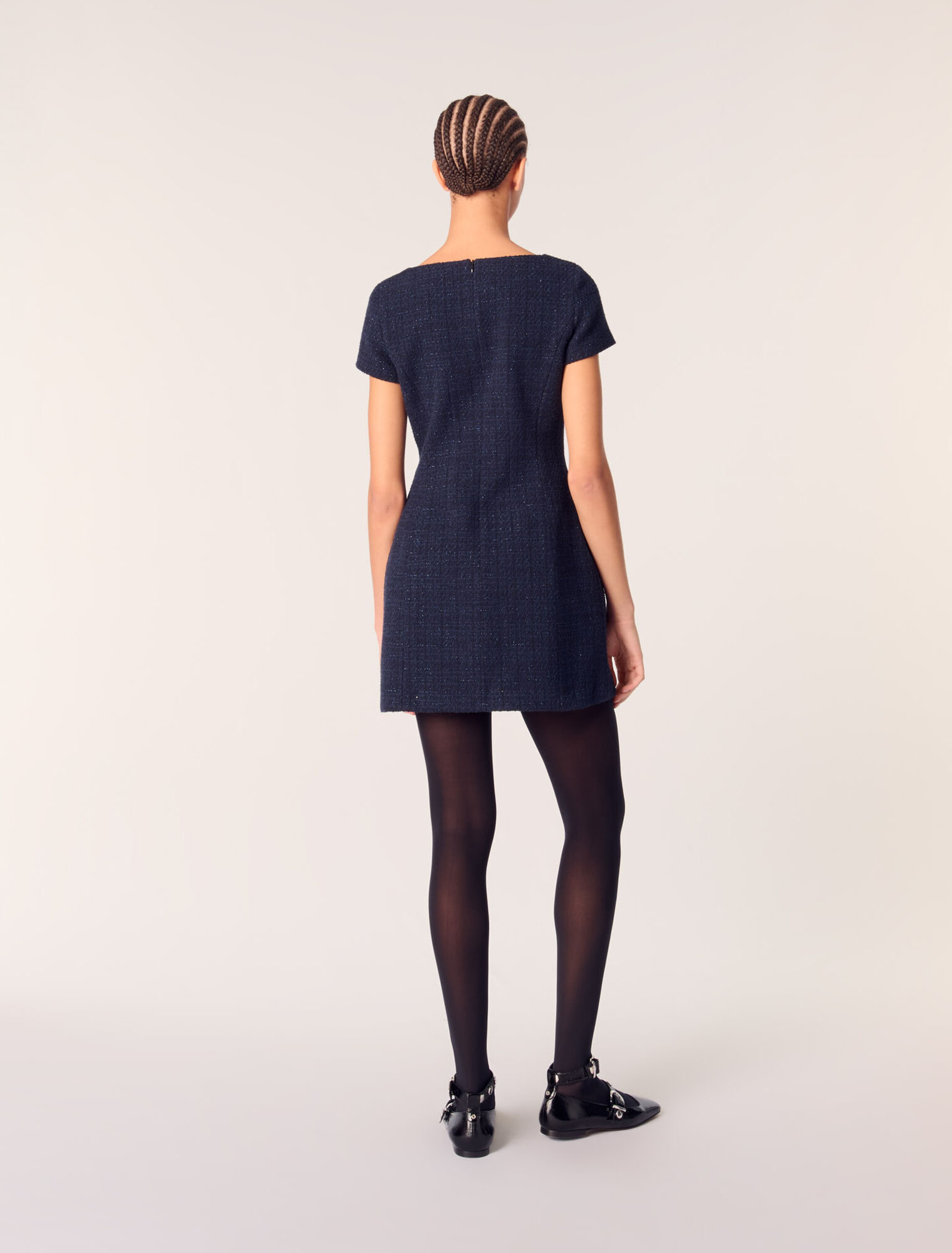 Robe courte en tweed