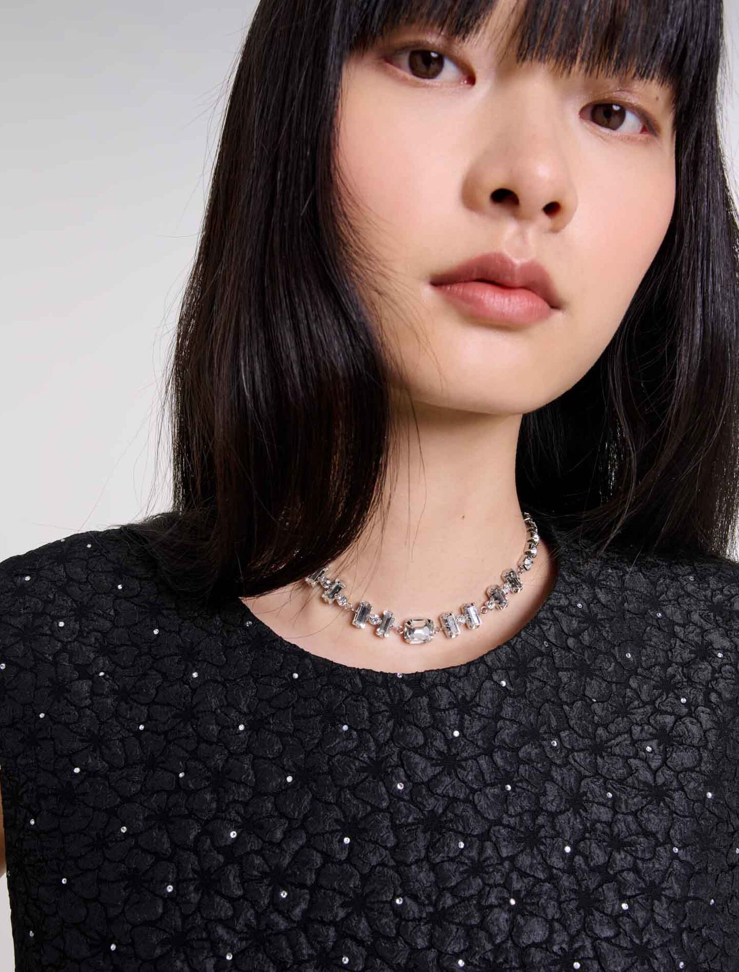 Robe longue strassée