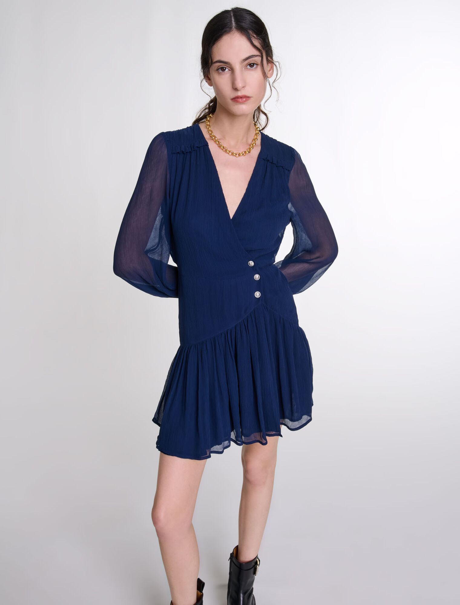 Robe courte volantée