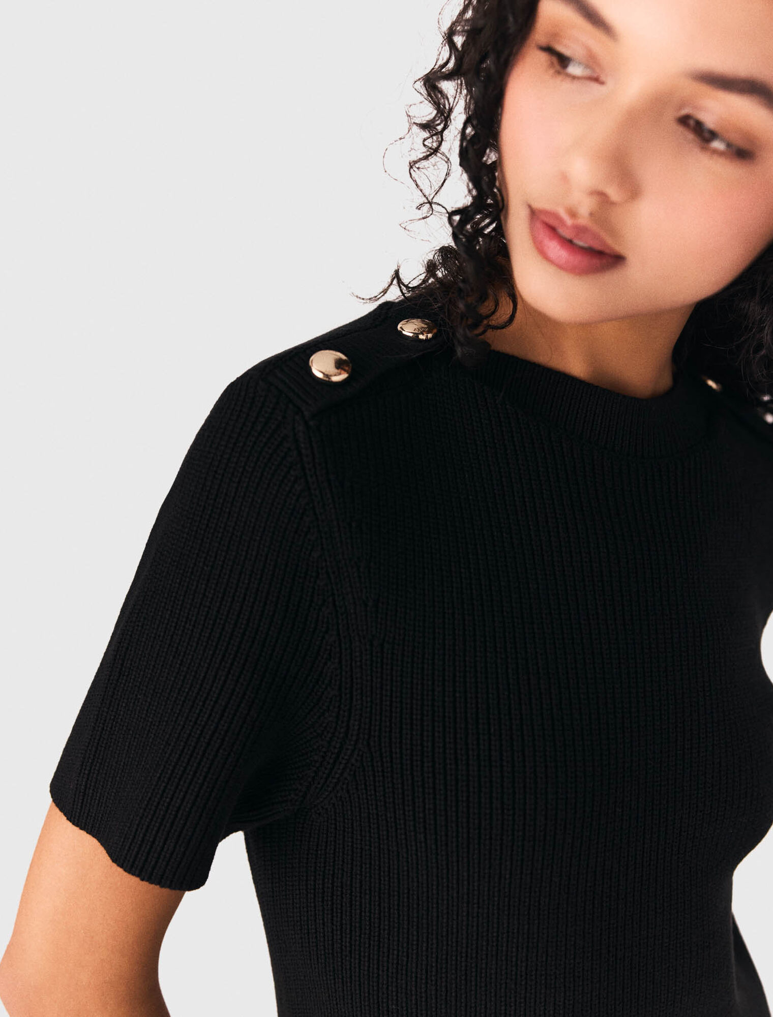 Robe courte en maille et taffetas